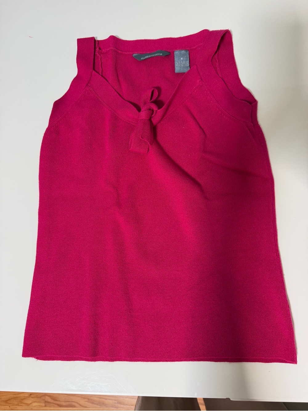 Women’s Sleeveless Knit Top - Bright Pink